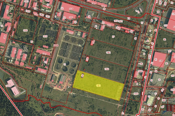 Участок будущего завода фасадных конструкций (выделен желтым) на публичной кадастровой карте