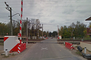 Железнодорожный переезд в Фирсановке. Скриншот с сервиса maps.google.com
