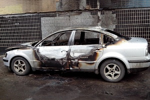 Сгоревший Volkswagen Passat.Фото: Виктория Нейман